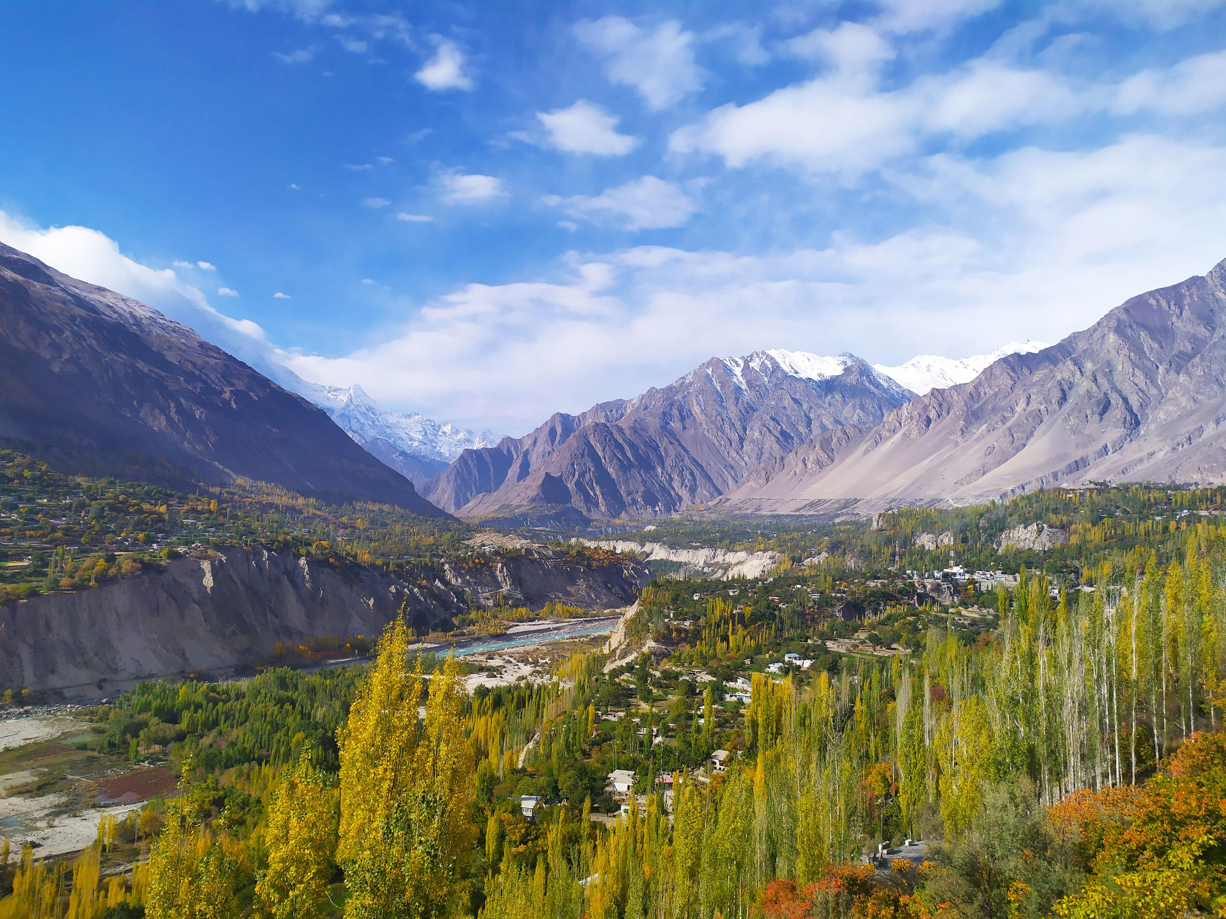 hunza valley pic